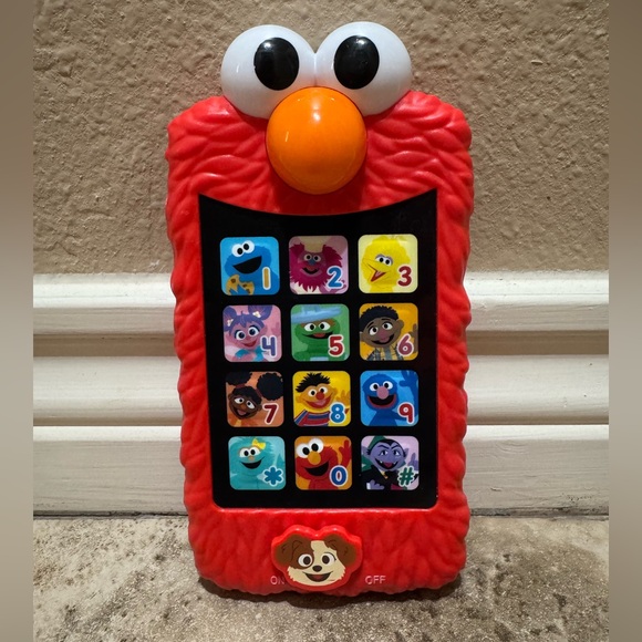 Sesame Street Elmo Backpack and toy set - Picture 2 of 11